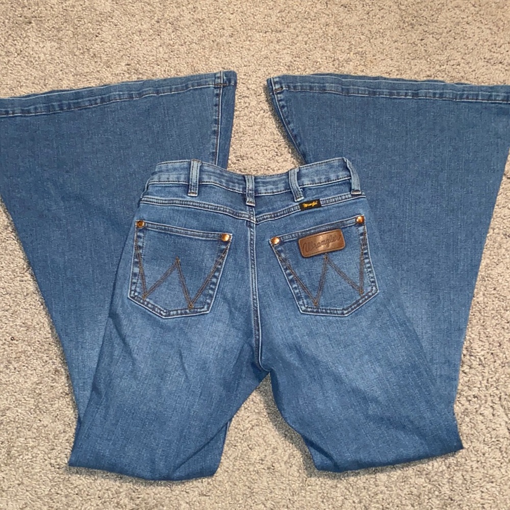 High rise retro wrangler bell bottoms